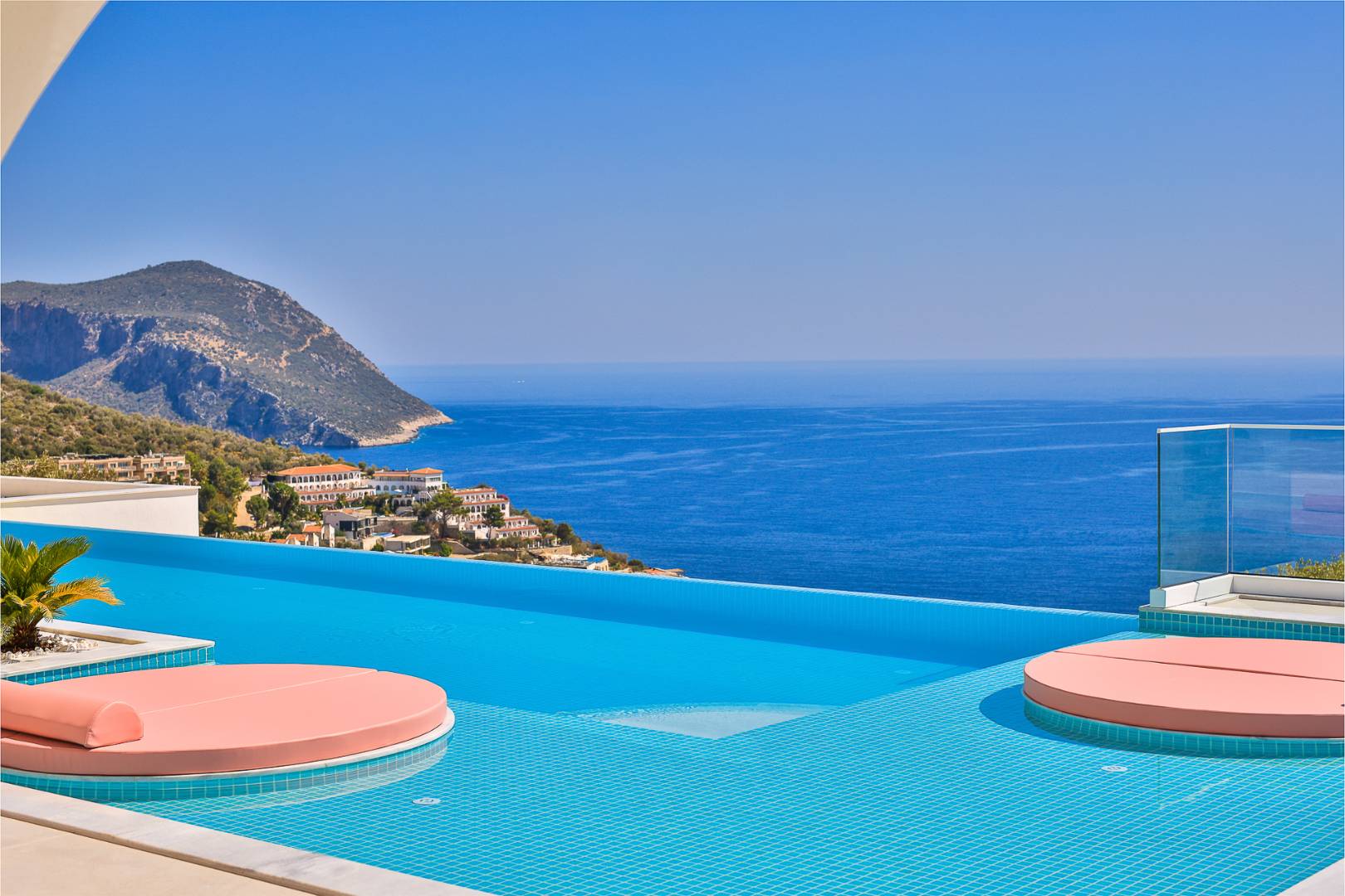 Kalkan Kalamar Jakuzili Lüks Villa