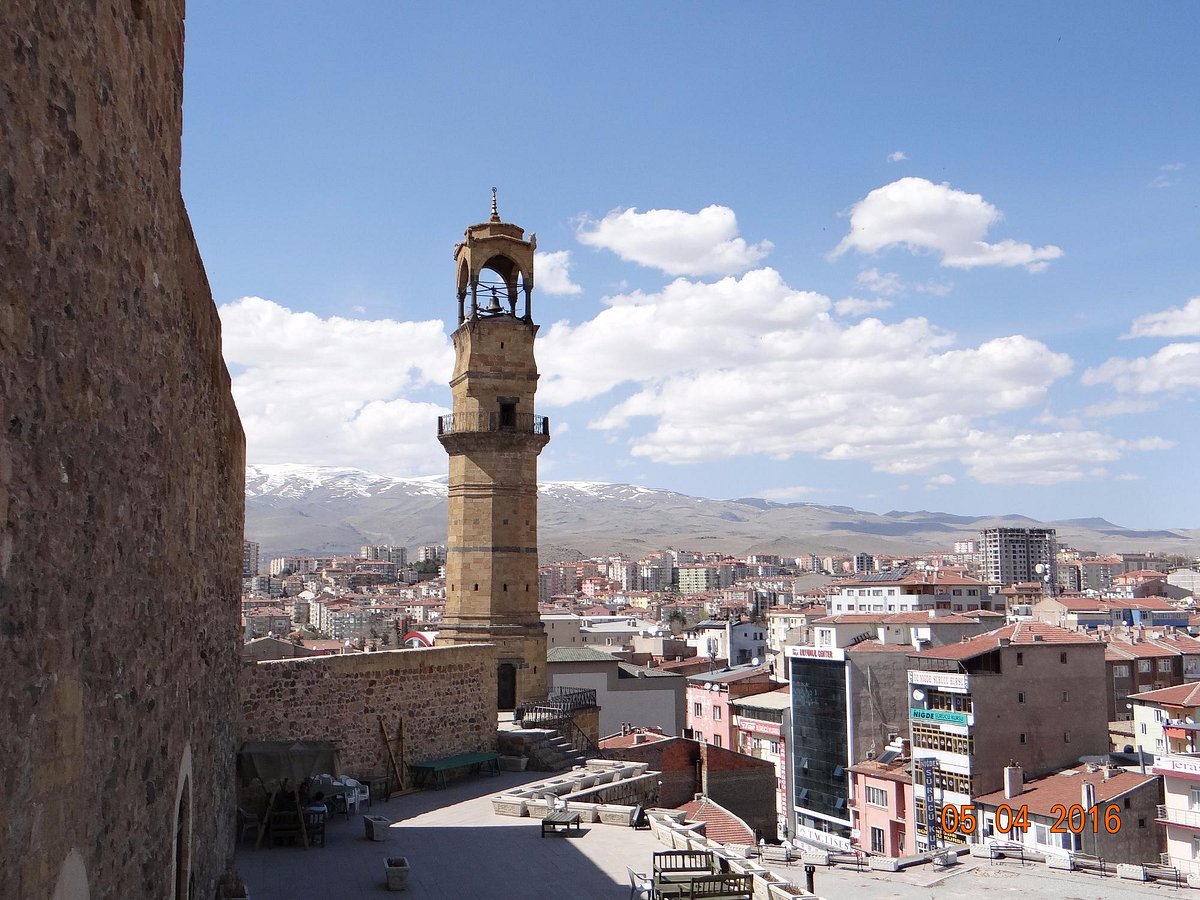 NİĞDE